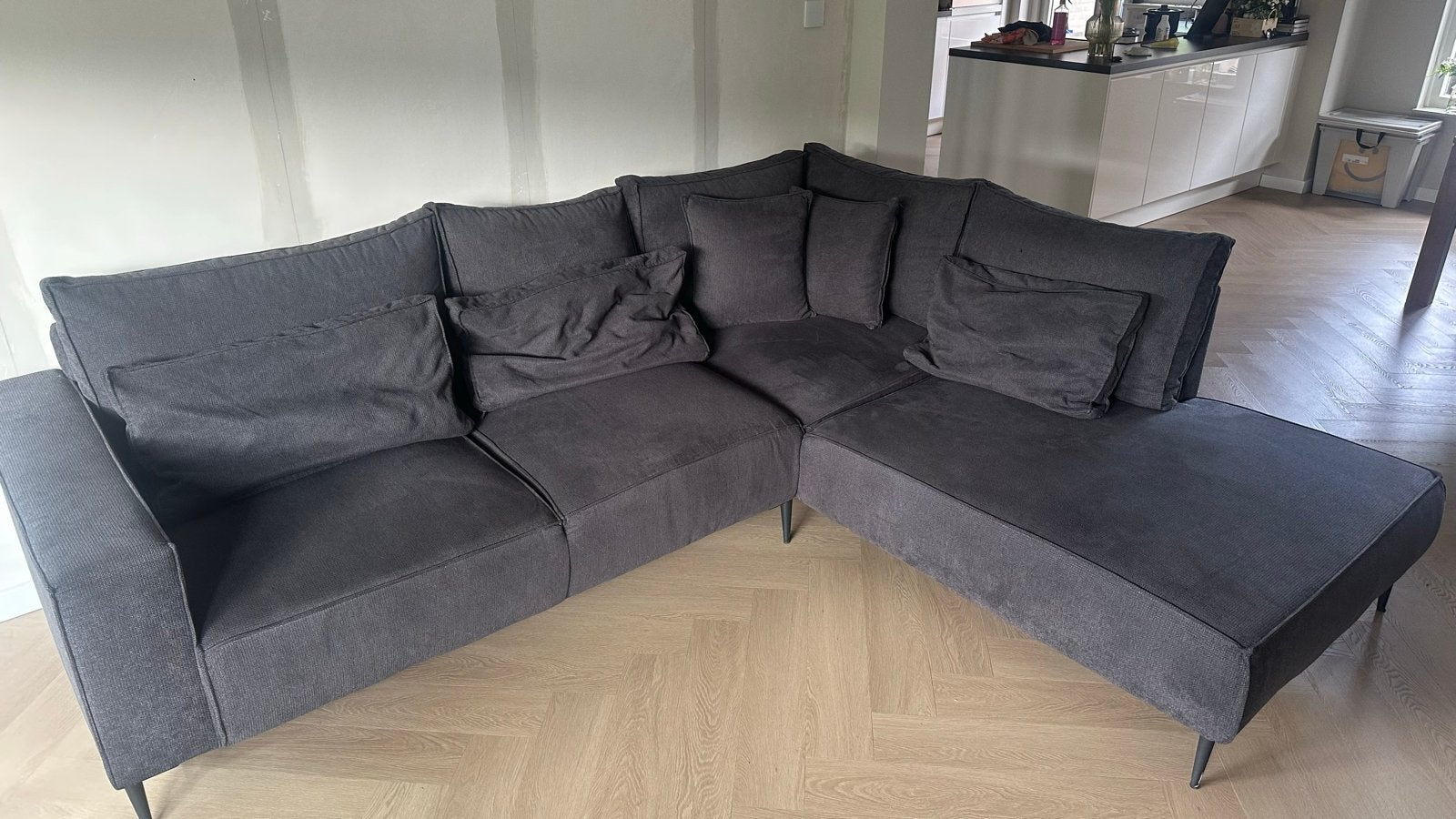 Moderne Hoekbank met Longchair - Donkergrijs, Ophalen, Gebruikt, Stof