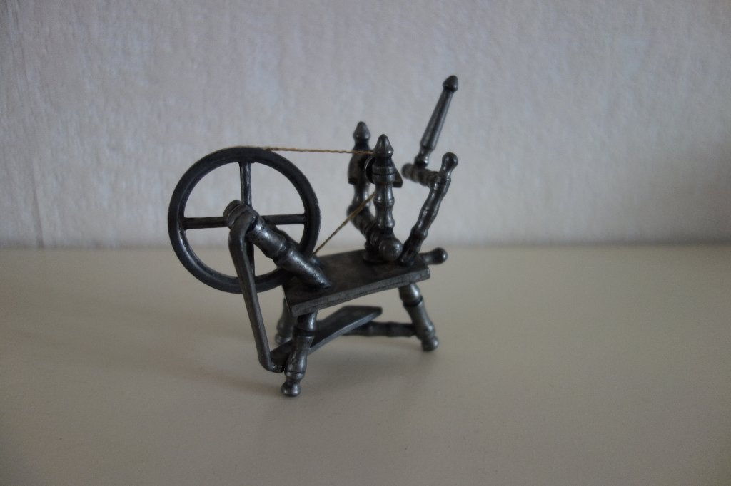 Spinnenwiel miniatuur tin, Ophalen of Verzenden