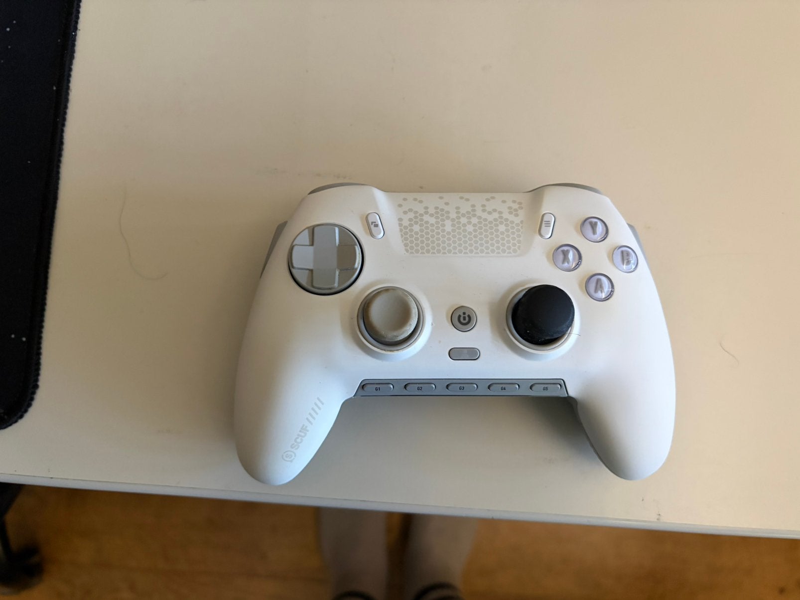 SCUFF ENVISION PRO, Spelcomputers en Games, Ophalen of Verzenden, Zo goed als nieuw, 500 GB, Met 1 controller