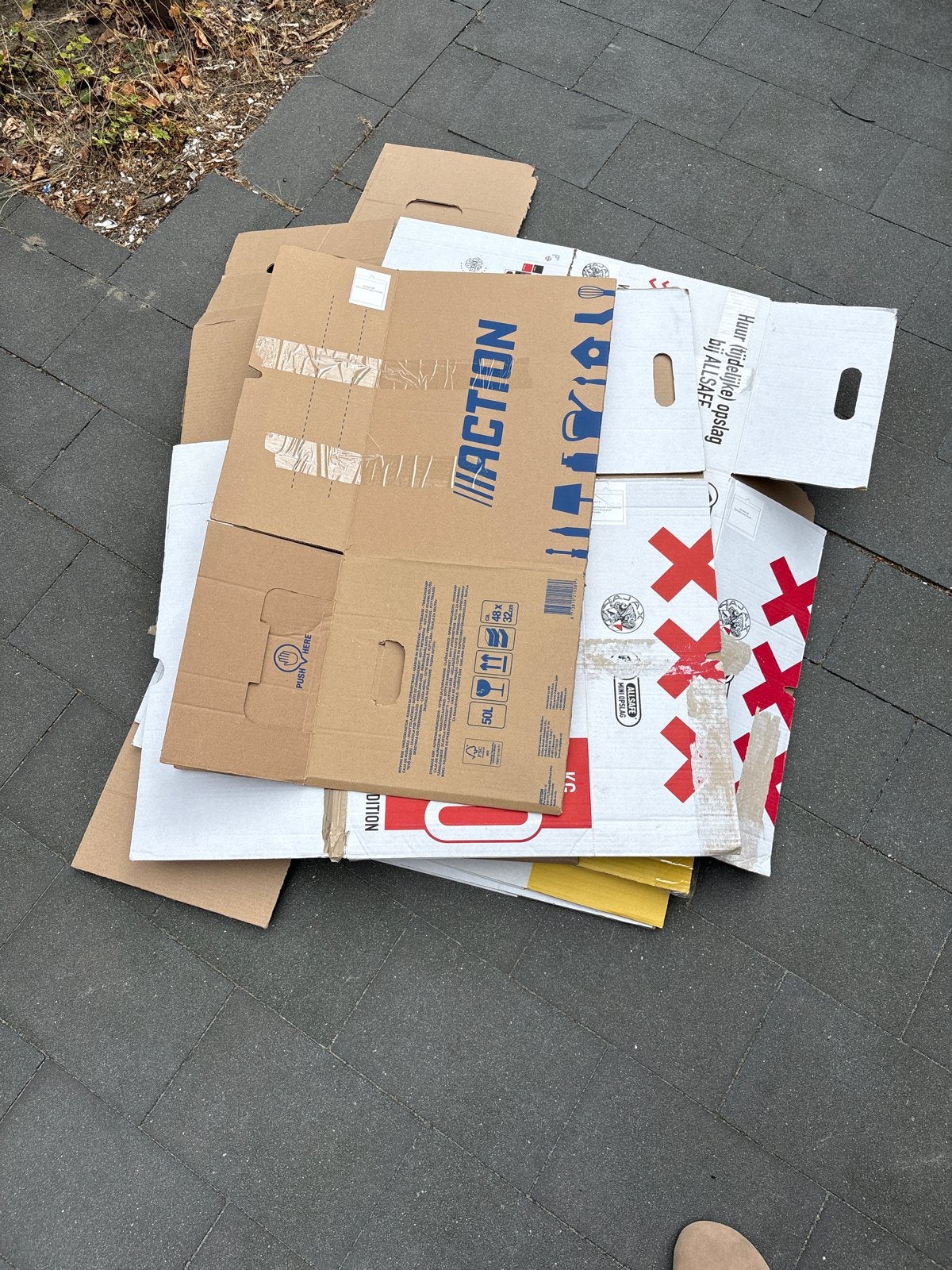 15 gebruikte verhuisdozen van Action en AllSafe, Ophalen, Gebruikt, Doos