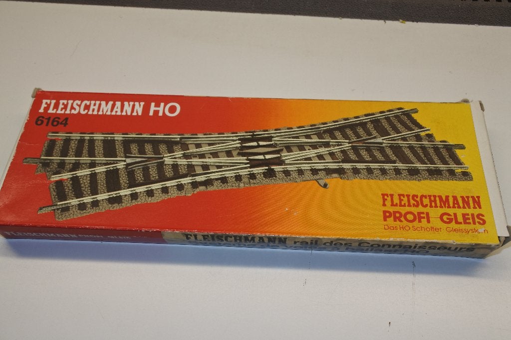 fleischmann profirails engelse kruiswissel 6164, Gelijkstroom, Fleischmann, Nieuw, Rails