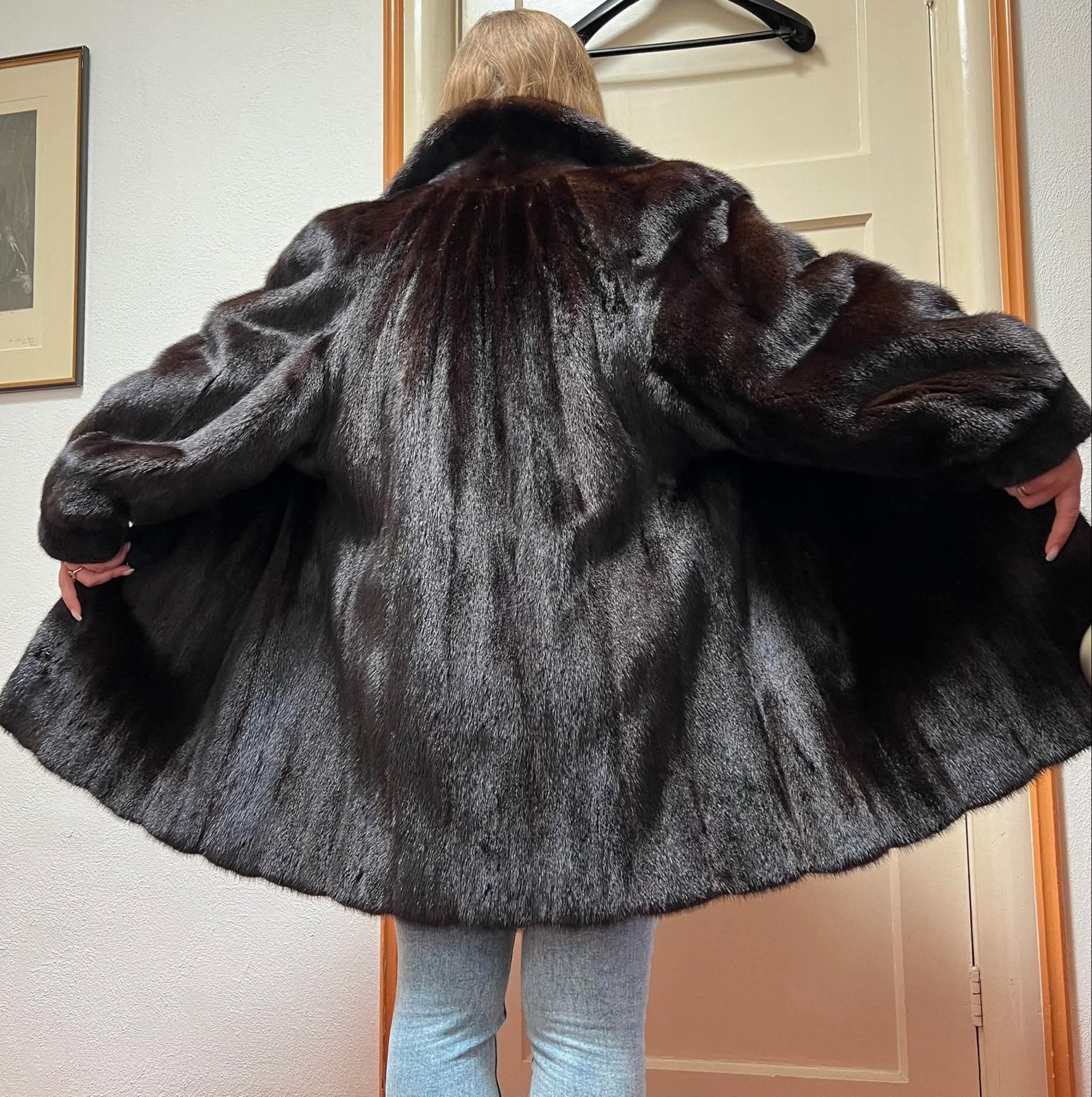 Luxe Saga Mink Bontjas nerts - Donkerbruin, Verzenden, Zo goed als nieuw, Maat 38/40 (M), Bruin