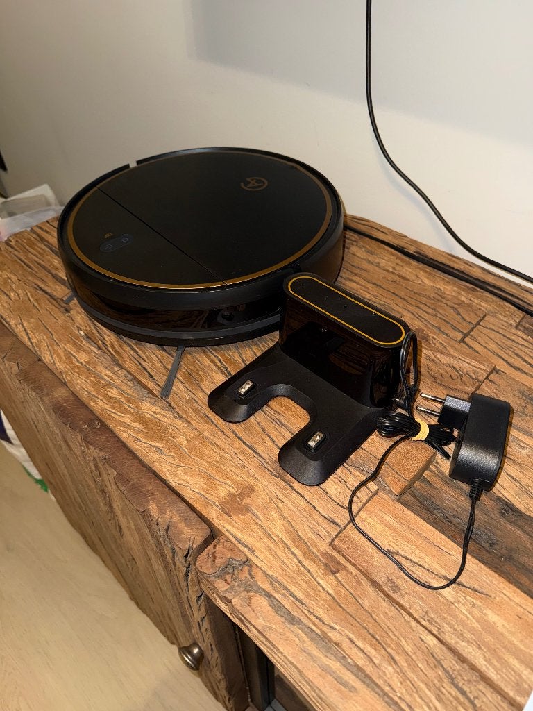 Foto 3 van AG Robotstofzuiger met dweilfunctie