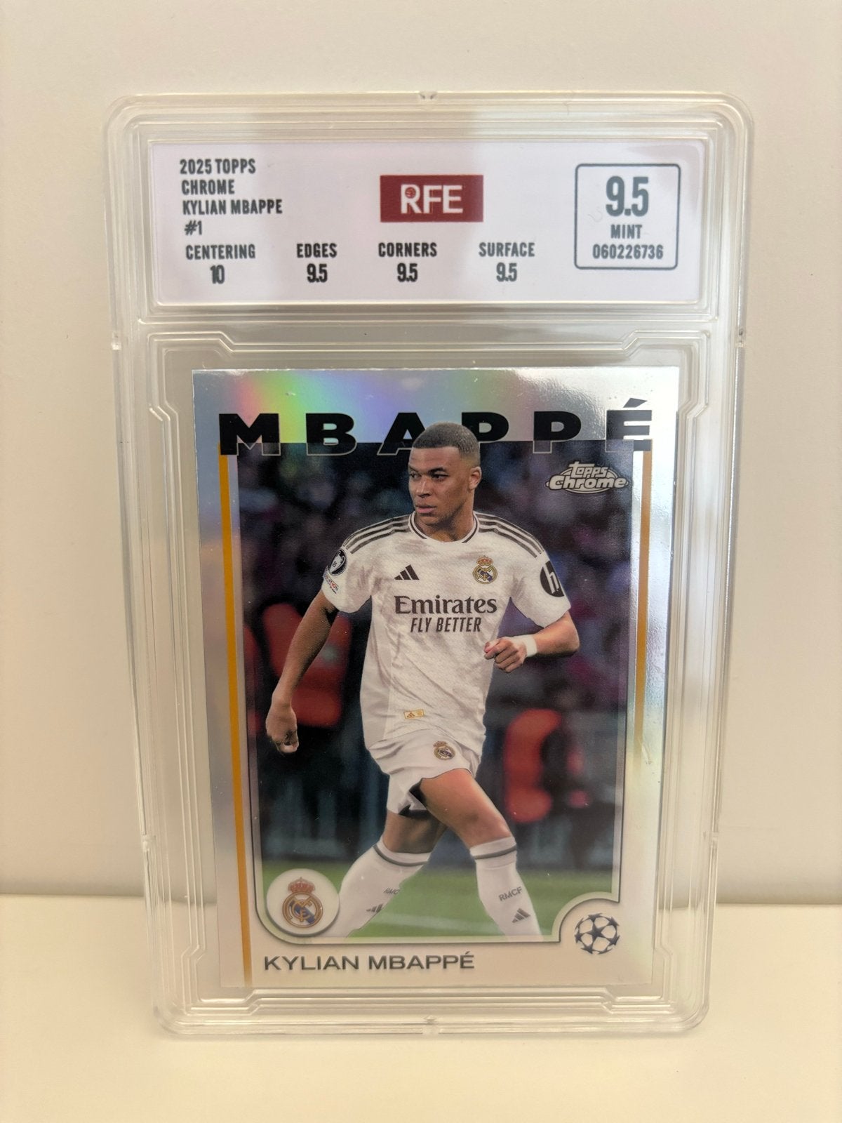 Kylian Mbappé Topps Chrome & Panini Donruss RFE Graded, Ophalen of Verzenden, Nieuw, Buitenlandse clubs, Spelerskaart