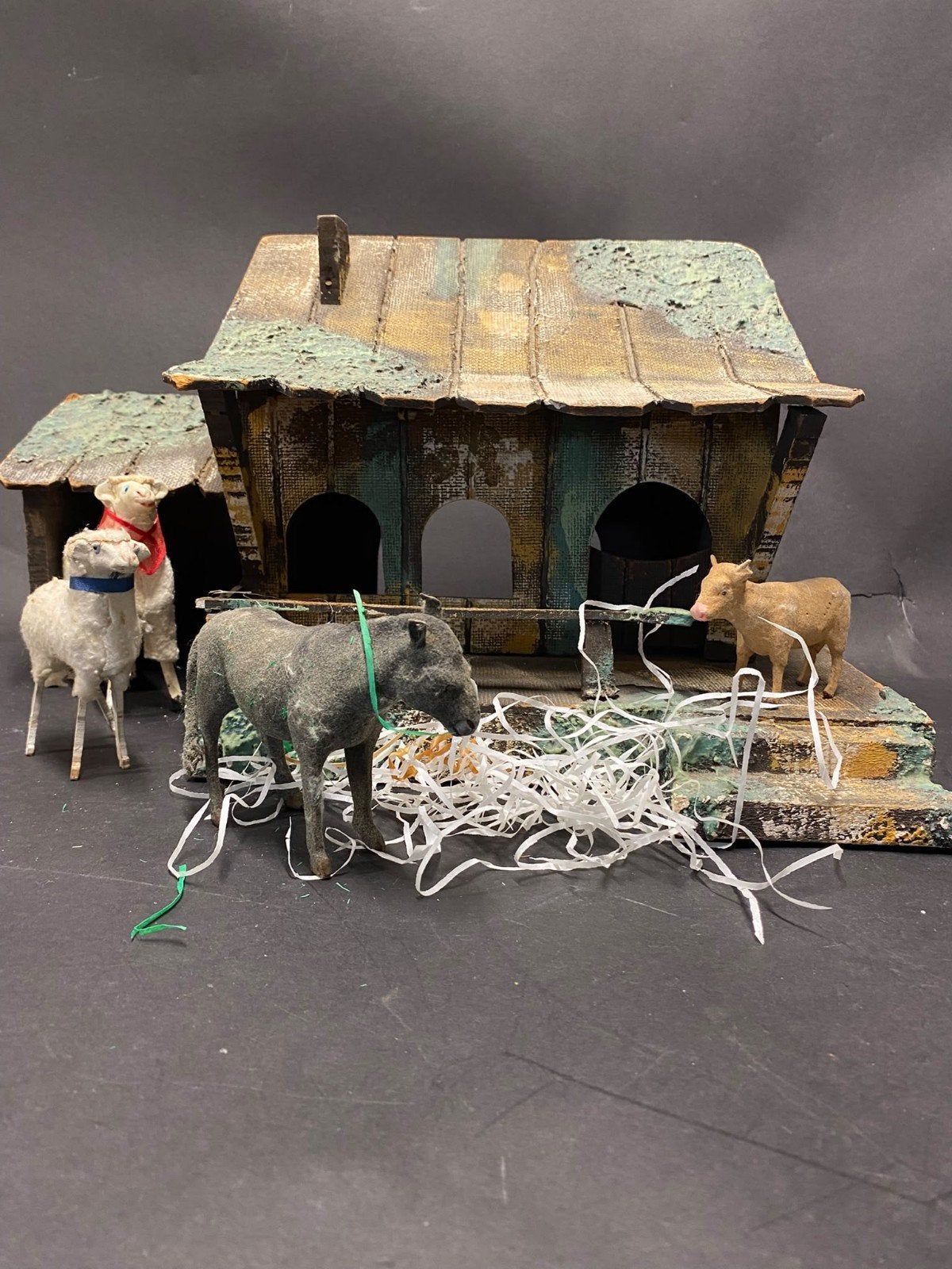Oude kerststal/ boerderij, Verzenden