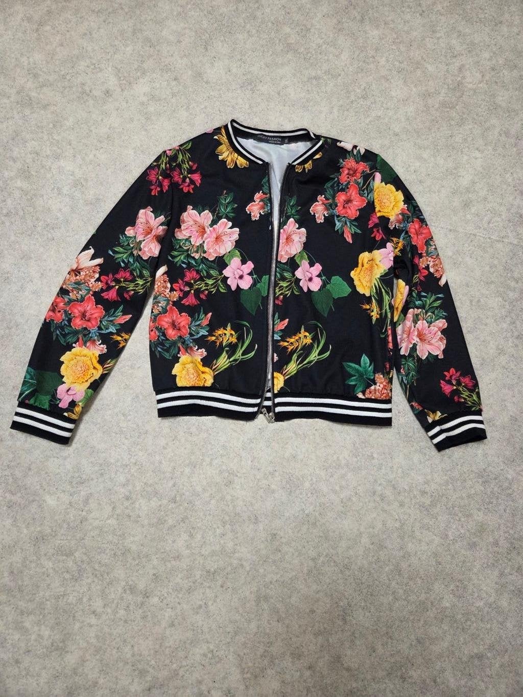 Zwarte bomberjack met bloemenprint - Lucky Fashion maat XL, Zwart, Lucky Fashion, Maat 46/48 (XL) of groter, Ophalen of Verzenden