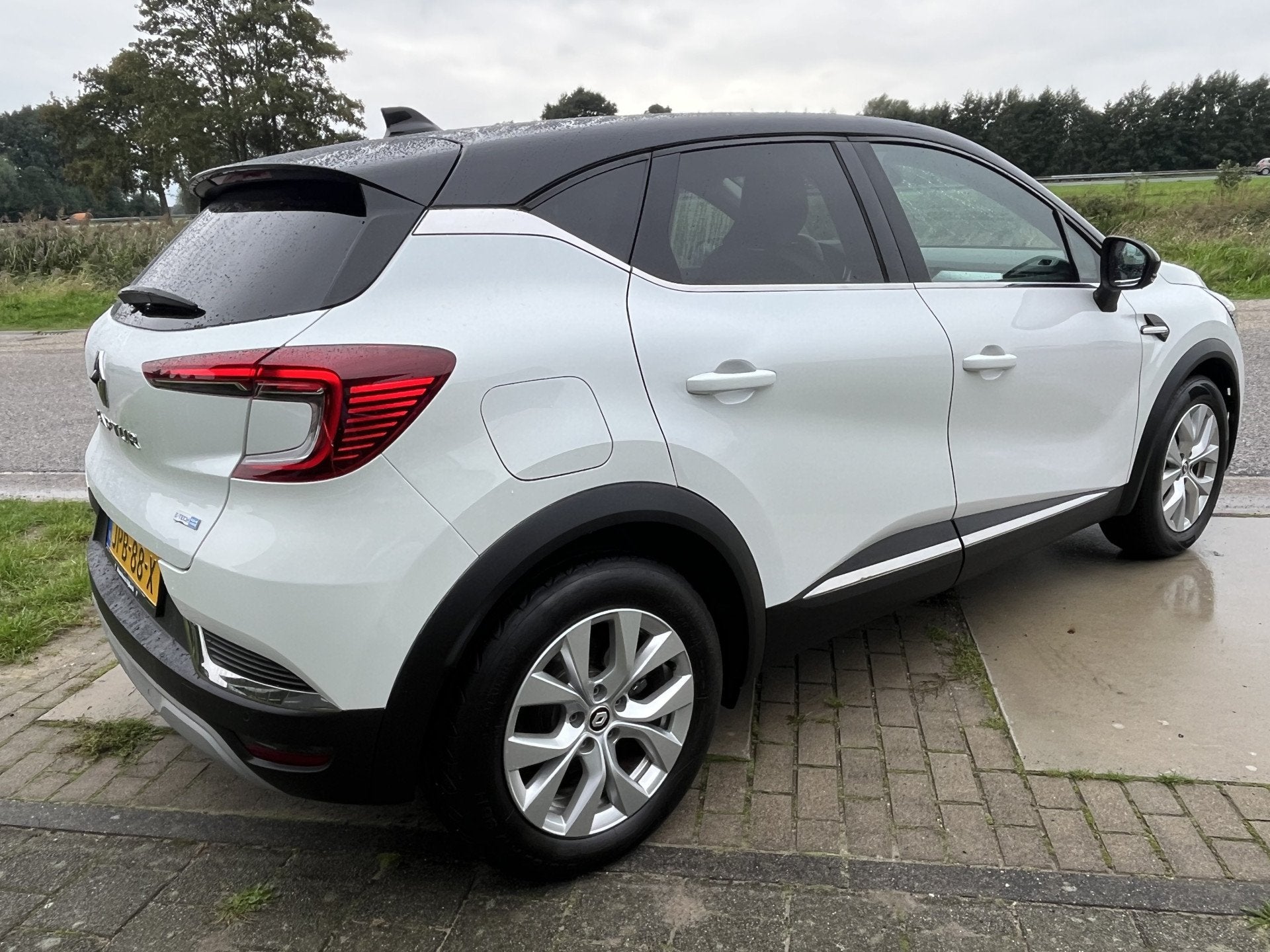 Renault Captur 1.6 E-Tech Plug-in Hybrid 160PK Intens / Came, Auto's, 12 maanden, 77 km/l, Gebruikt, 4 cilinders