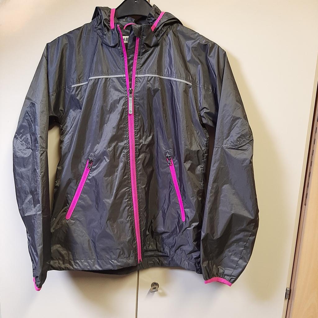 Regenjas voor meisjes maat 170, Kinderen en Baby's, Kinderkleding | Overige, Ophalen of Verzenden, Zo goed als nieuw, H&M, Meisje