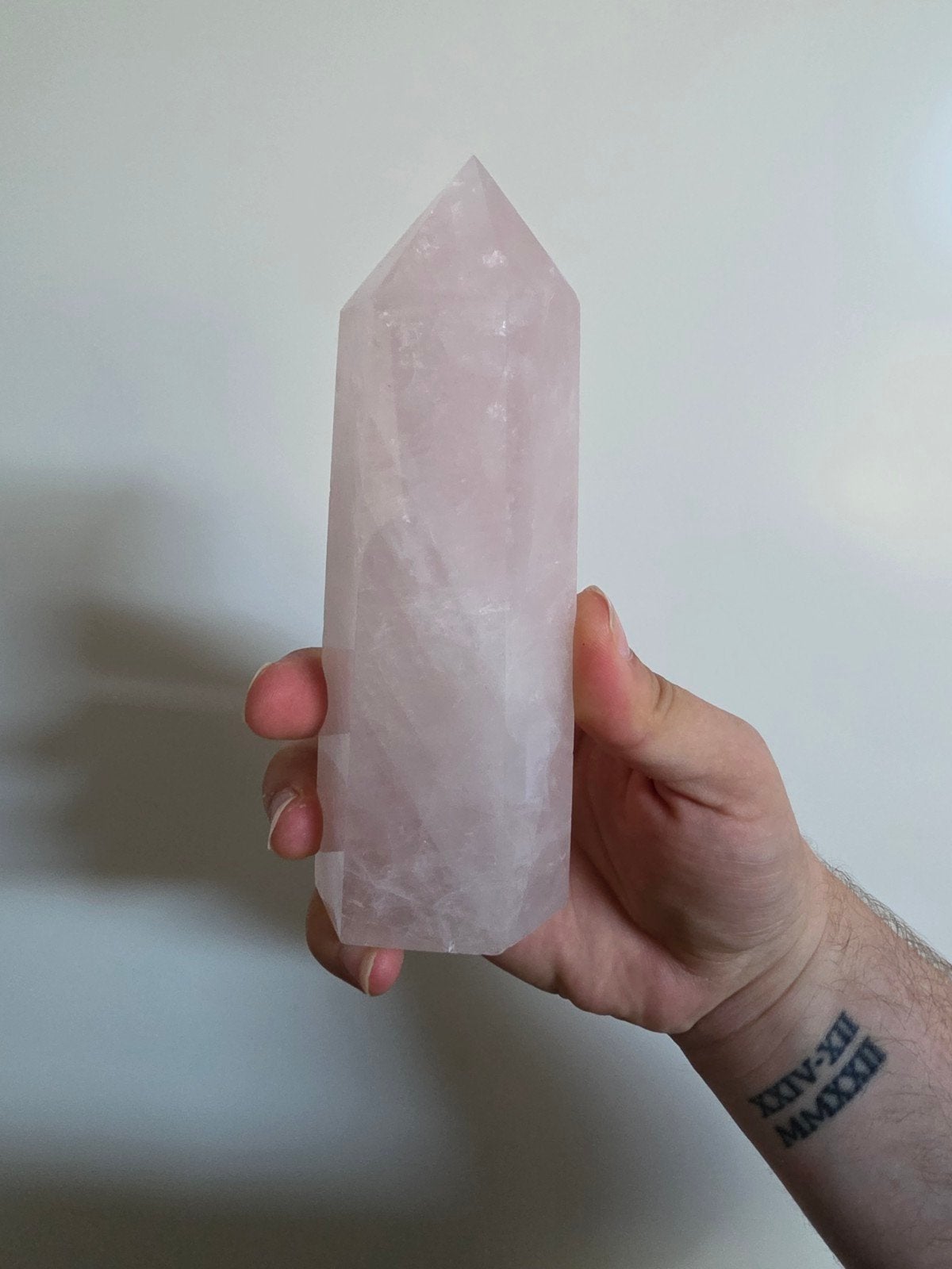 Grote Rozenkwarts Obelisk - 499 gram, Verzenden, Nieuw