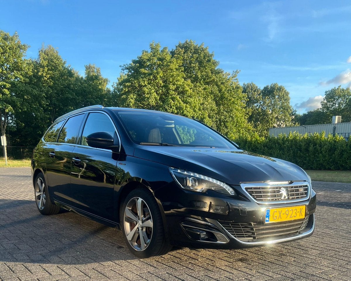 Peugeot 308 1.2 Puretech GT-line 130pk S&S Pano 2015 Zwart, Auto's, Peugeot, Voorwielaandrijving, Startonderbreker, 1199 cc, 1165 kg