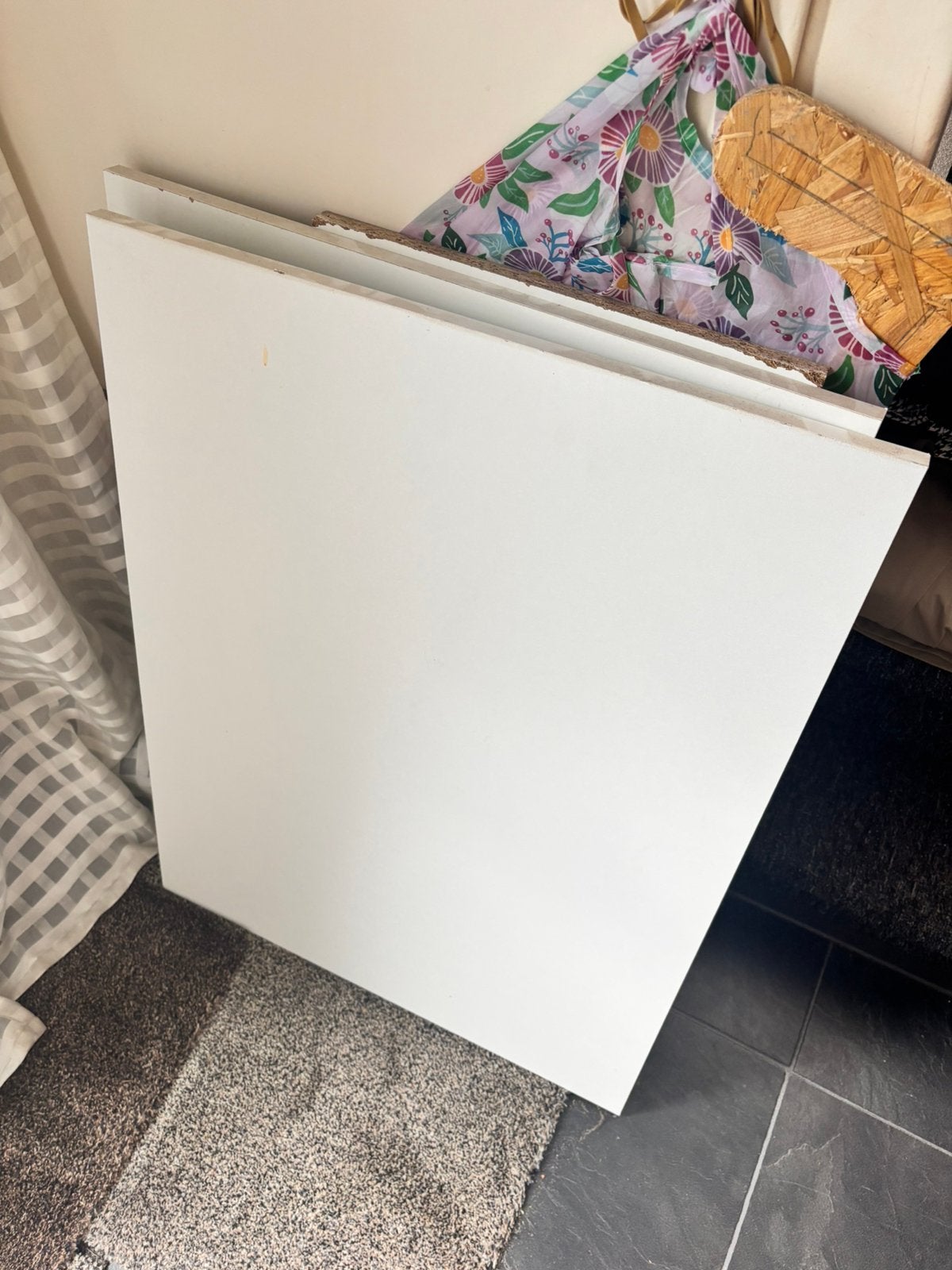 Gratis ophalen Meubelpaneel plank wit 2 stuks 80 60 18 cm, Doe-het-zelf en Verbouw, Ophalen, Minder dan 25 mm, Zo goed als nieuw