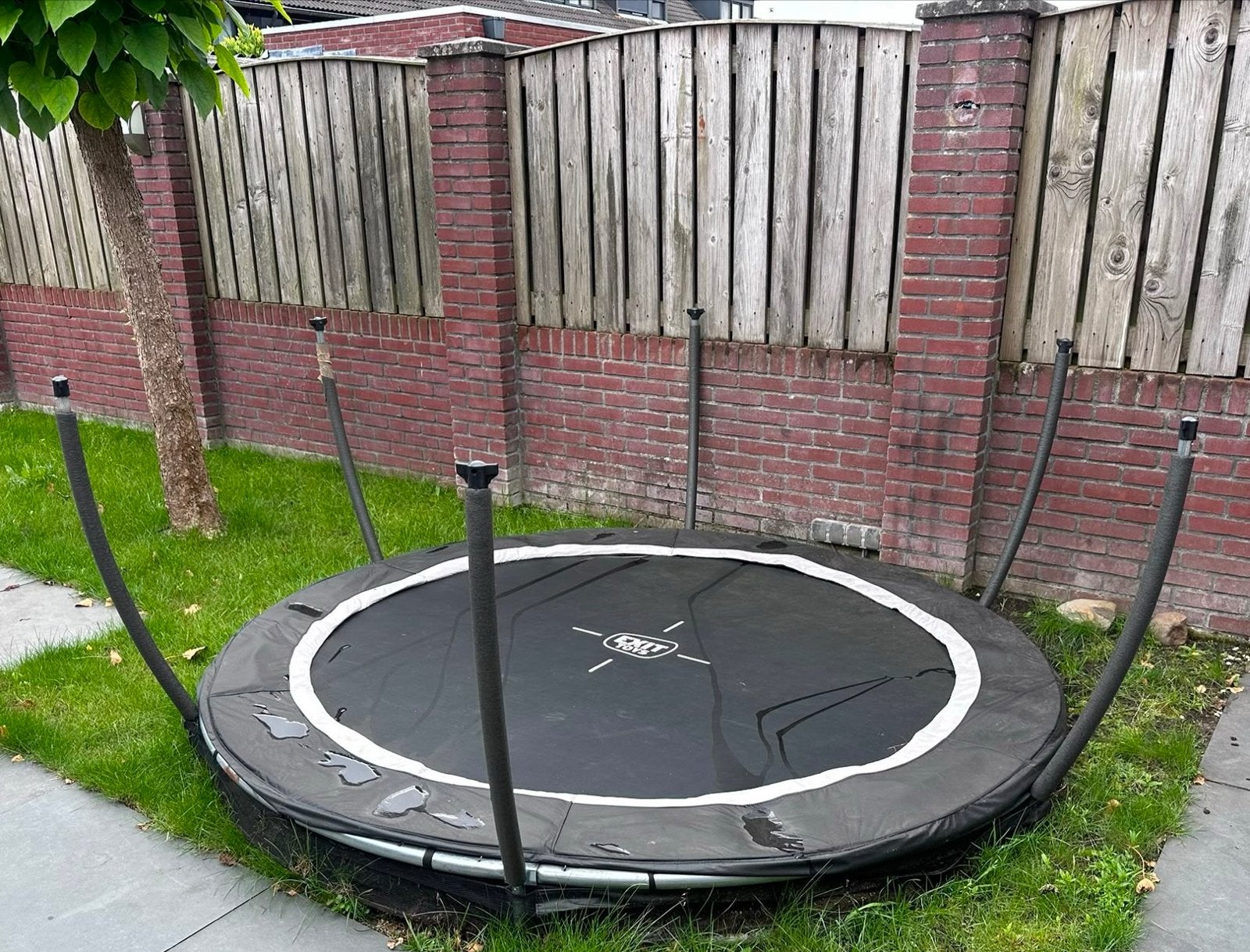 Inbouwtrampoline zgan met nieuw veiligheidsnet 244 cm, Ophalen, Zo goed als nieuw