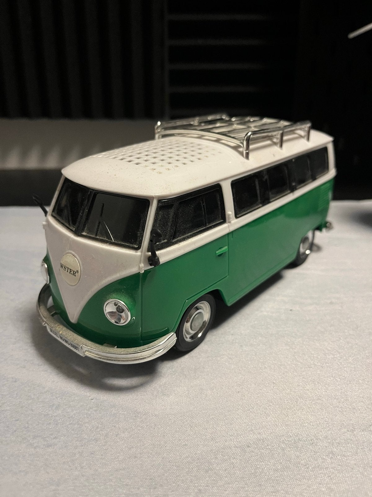 Leuke Bluetooth speaker in VW busje design, Audio, Tv en Foto, Luidsprekers, Overige merken, Gebruikt, Overige typen, Ophalen of Verzenden