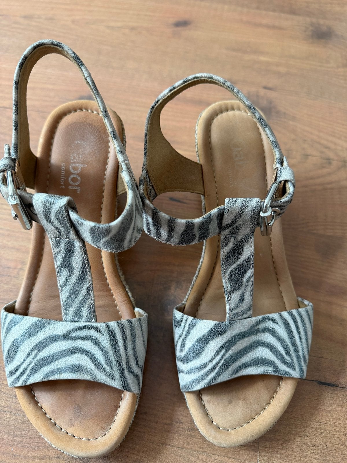 Gabor comfort sandalen met zebraprint maat 38,5, Overige kleuren, Gedragen, Sandalen of Muiltjes, Ophalen of Verzenden