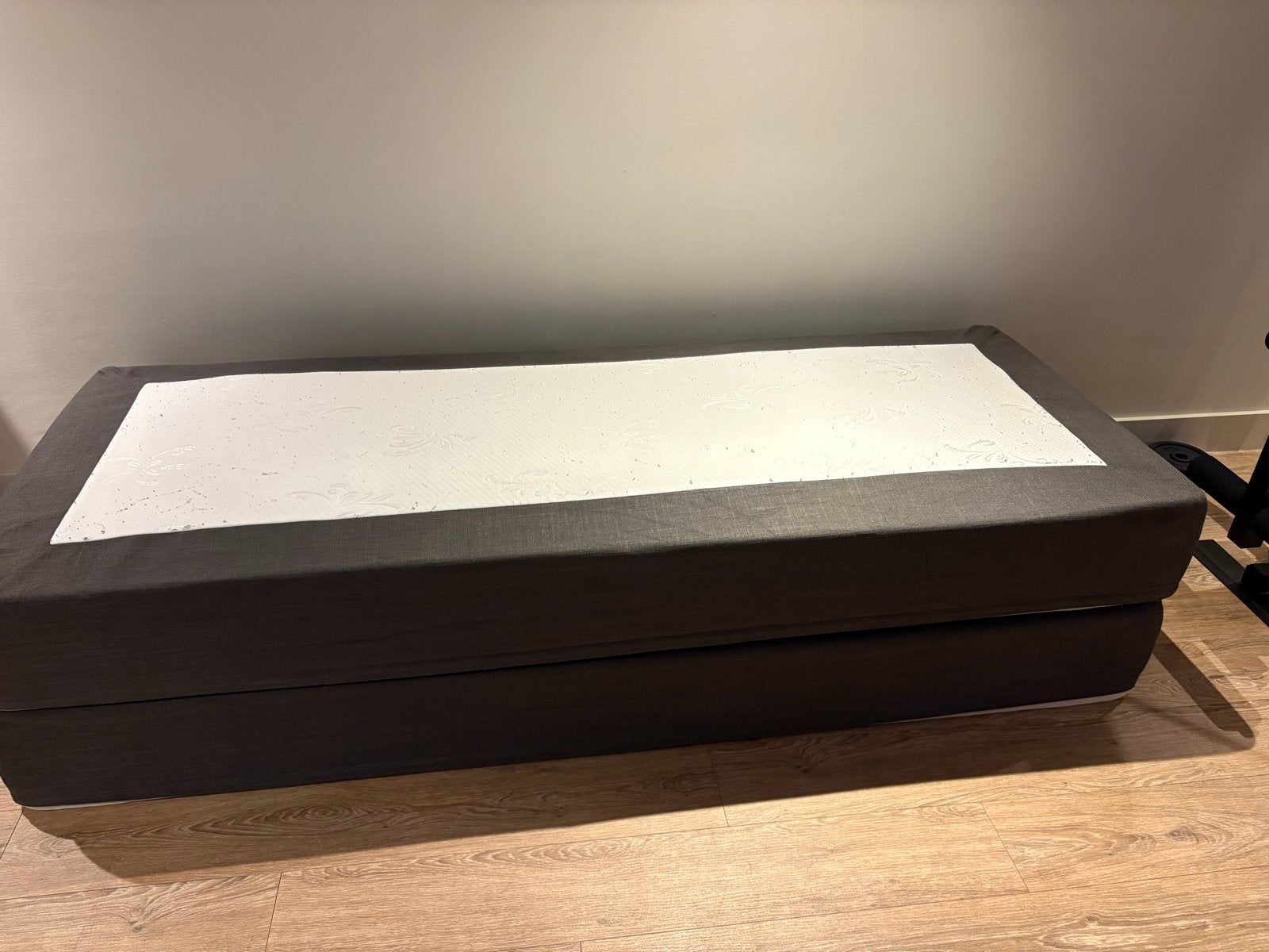 Boxspring bed 90x220 cm - Zo goed als nieuw, Huis en Inrichting, Ophalen, 90 cm, Eenpersoons, Zo goed als nieuw