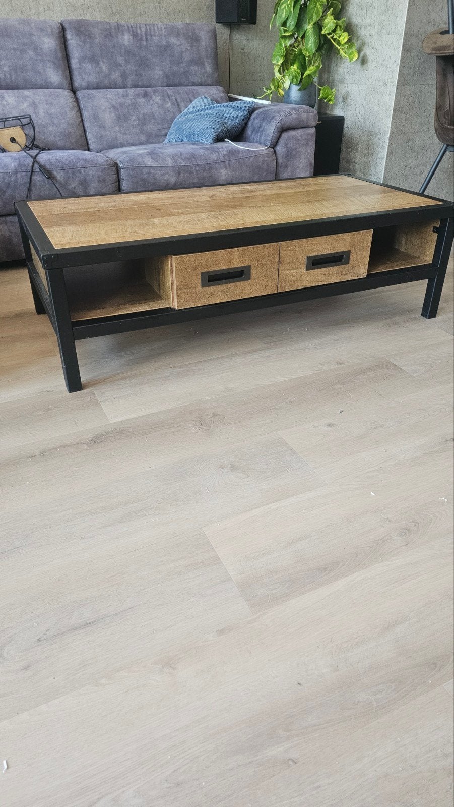 Salontafel met lades - mangohout, Huis en Inrichting, Tafels | Salontafels, Gebruikt, 100 tot 150 cm, 50 tot 100 cm, Industrieel