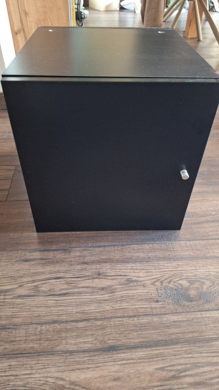 zwarte ikea kallax inzet met deur voor 10 euro, Ophalen, Zo goed als nieuw
