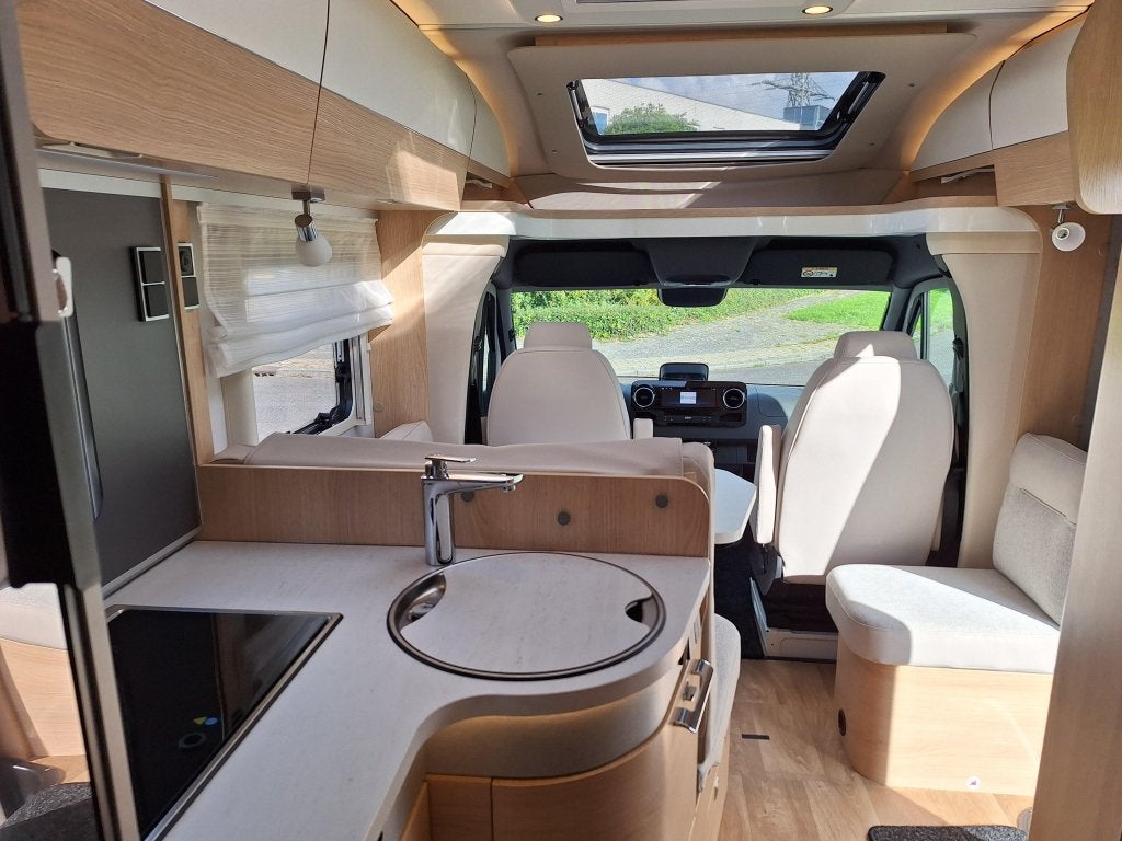 Hymer BMC-T WhiteLine 600 01-2026 1E EIG-NIEUWSTAAT 4683KM!, Automaat, Ringverwarming, 7 tot 8 meter, Bedrijf