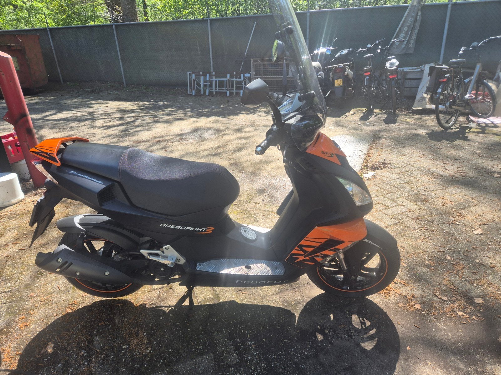 Peugeot Speedfight 3 - Zuinige 4-takt scooter, Ophalen