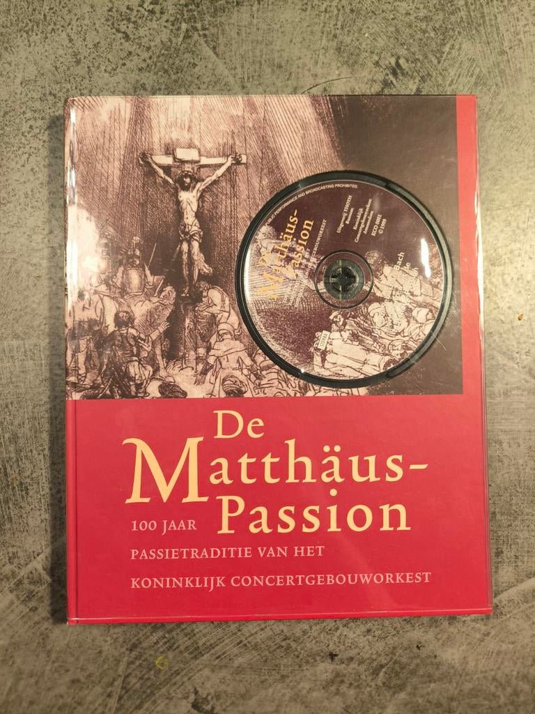 De Matthäus-Passion - 100 jaar passietraditie Concertgebouw, Boeken, Ophalen of Verzenden, Zo goed als nieuw, Overige onderwerpen