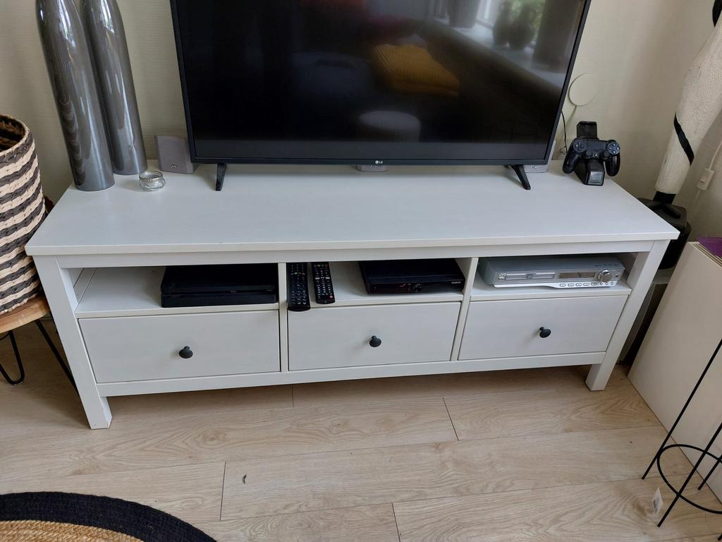 Tv-meubel, Huis en Inrichting, Kasten | Televisiemeubels, 100 tot 150 cm, Ophalen of Verzenden, Zo goed als nieuw, Minder dan 100 cm