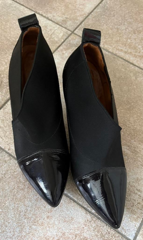 Dames schoenen met hoge hak. Merk Mispanitas maat 38, Zwart, Ophalen of Verzenden, Zo goed als nieuw, Schoenen met hoge hakken