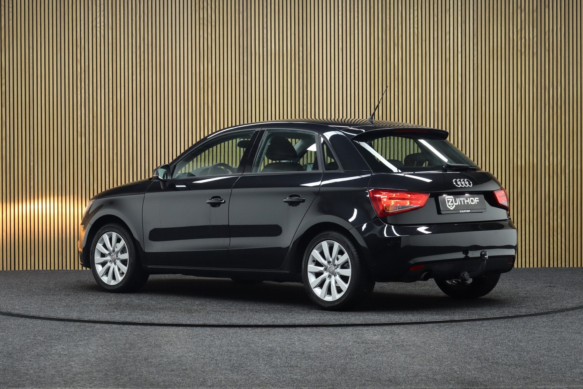 Audi A1 Sportback 1.2 TFSI Connect | Trekhaak | Cruise-contr, Auto's, Audi, Voorwielaandrijving, Euro 5, Zwart, 4 cilinders