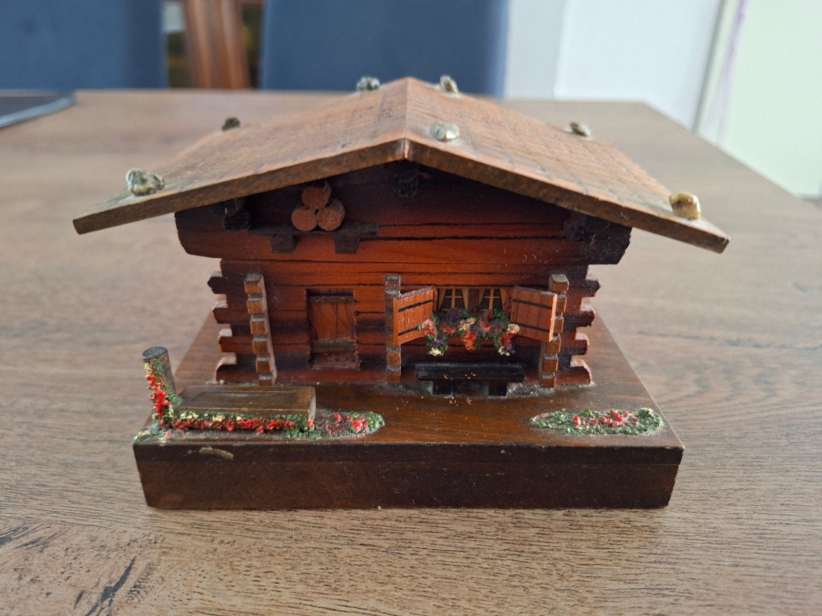Vintage Zwitsers houten muziekdoosje – chalet – Emmenthalerl, Ophalen of Verzenden