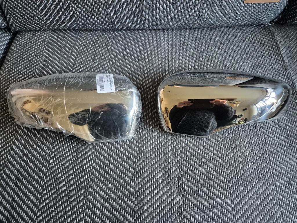 Renault Captur nieuwe chromen overzet spiegelkappen., Ophalen of Verzenden
