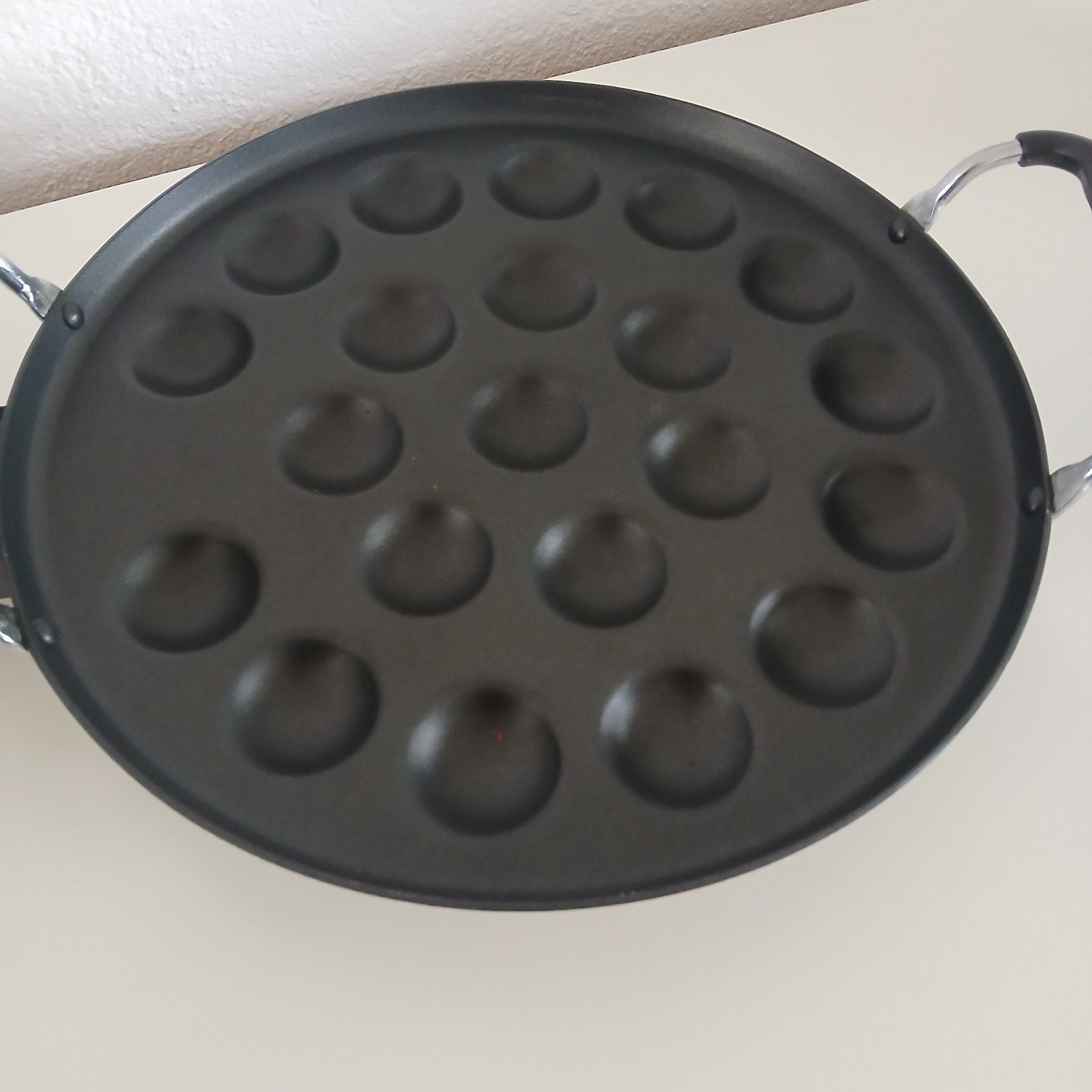 Tomado Poffertjespan - Elektrische Poffertjesmaker, Ophalen of Verzenden, Zo goed als nieuw