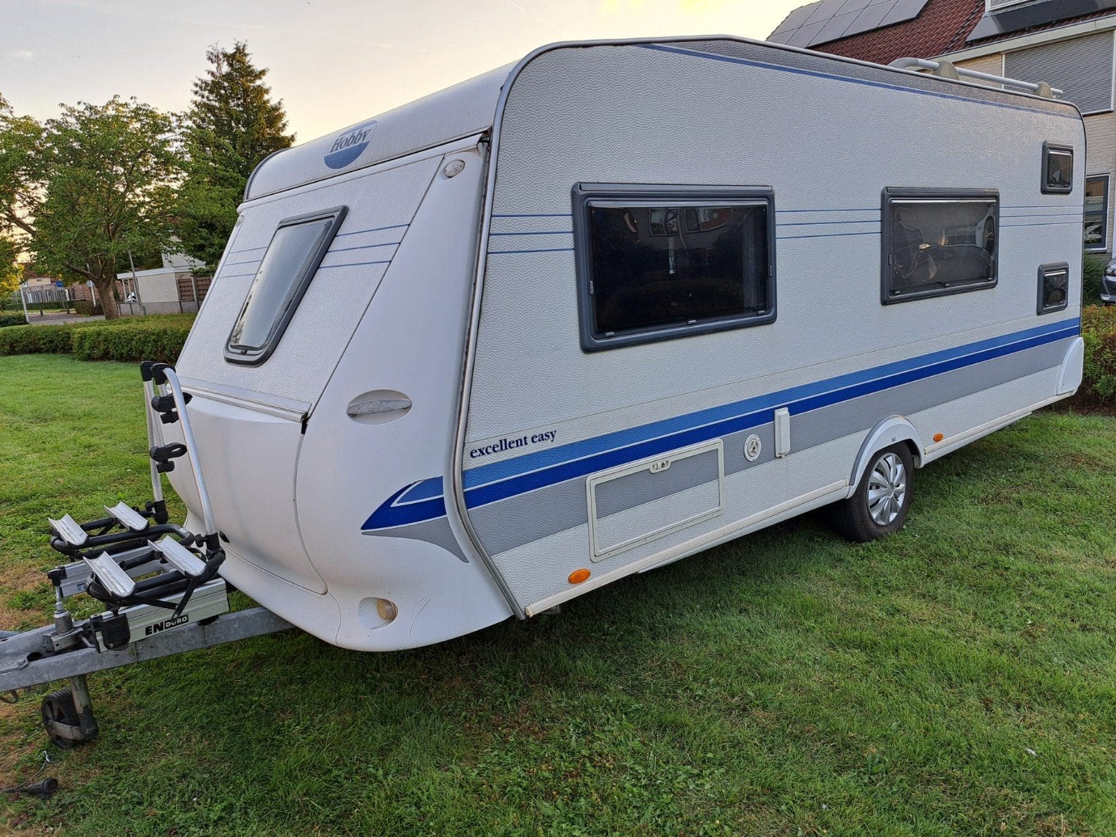 Hobby excellent easy 500kmfe caravan, Vast bed, Hobby, Treinzit, Particulier
