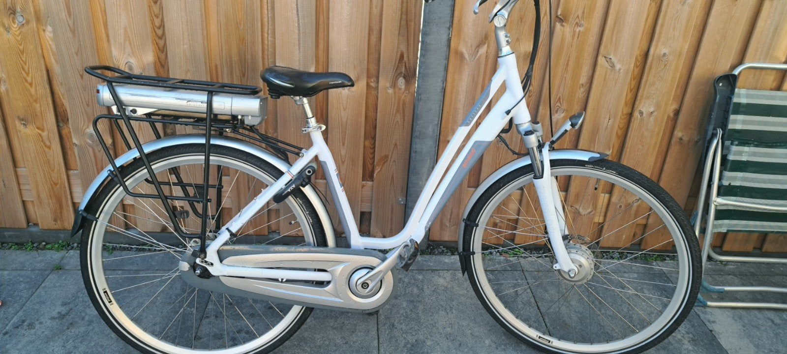 Amslod Carlton SE elektriche fiets, Zo goed als nieuw, 51 tot 55 cm, 50 km per accu of meer, Ophalen