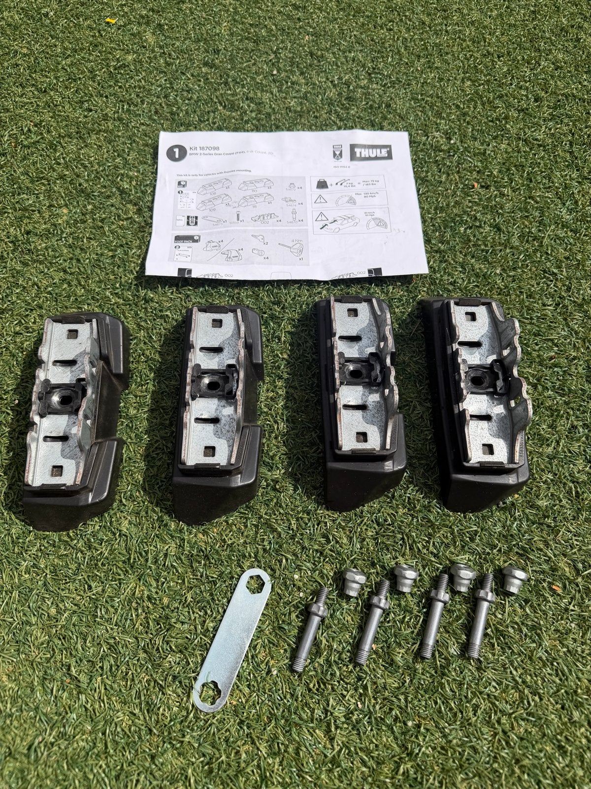 Thule Kit 187098 voor BMW 2-serie Gran Coupé (F44), Ophalen of Verzenden, Zo goed als nieuw