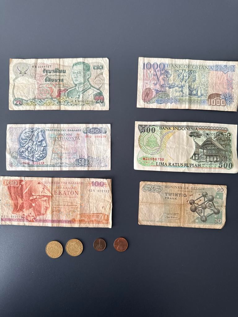 Diverse Internationale Bankbiljetten en Munten Collectie, Ophalen of Verzenden, Overige landen, Setje