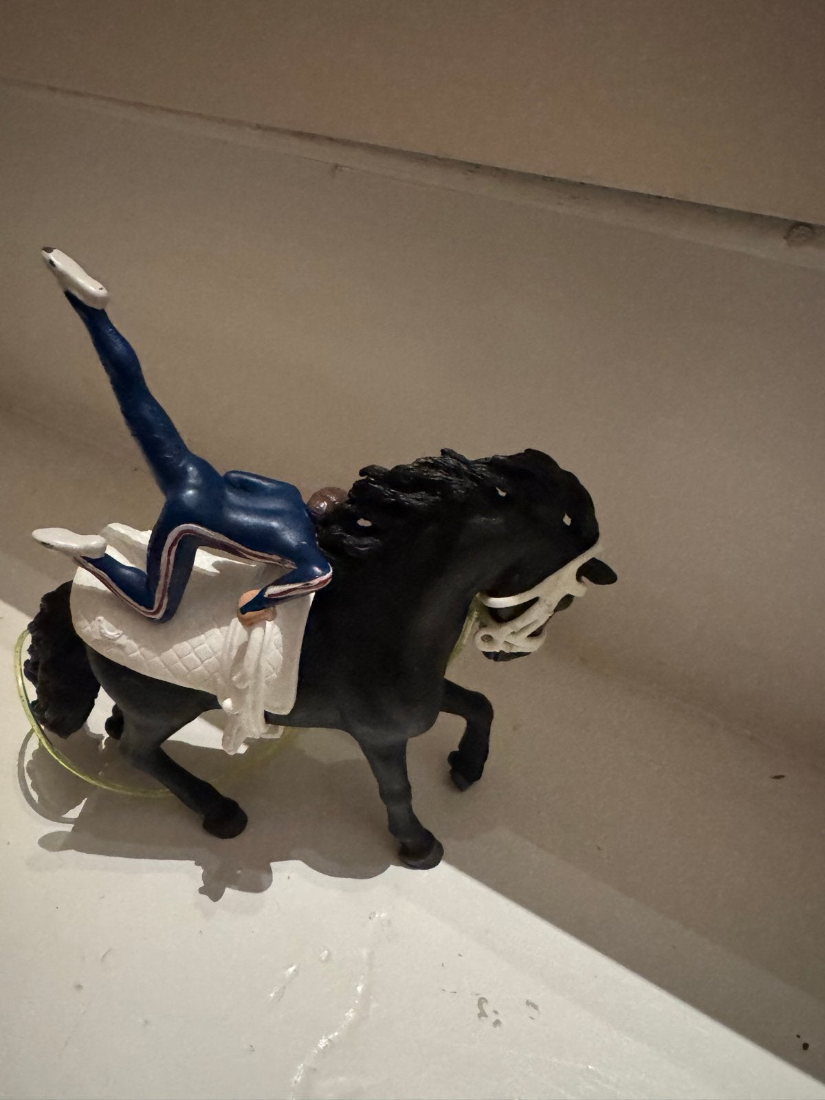 Schleich paard met voltige ruiter, Ophalen of Verzenden, Gebruikt