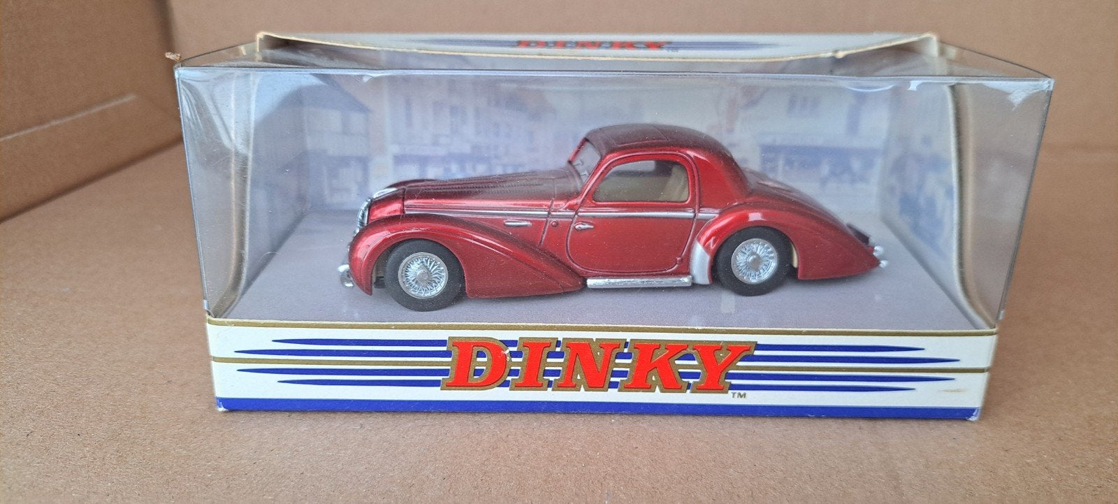 Dinky Toys DY-14 Delahaye 145 - Zo goed als nieuw, Ophalen of Verzenden, Zo goed als nieuw, Auto, Dinky Toys
