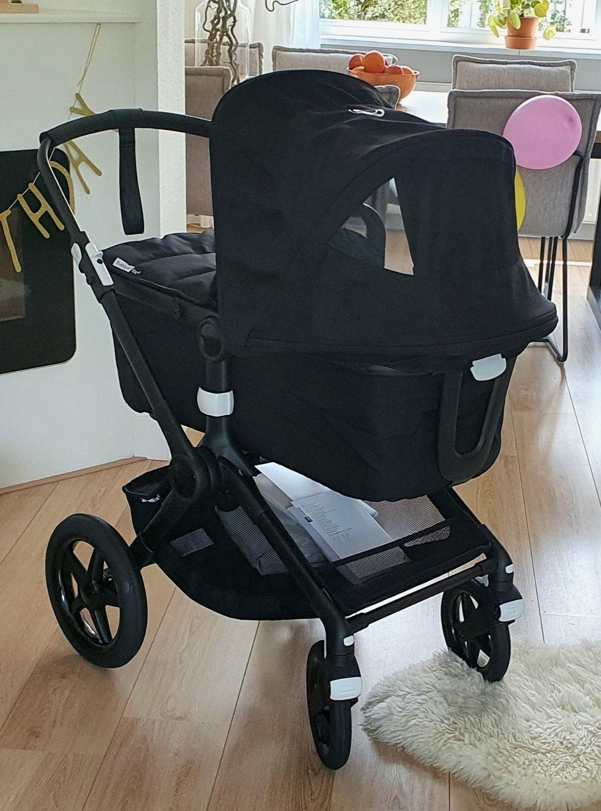 Nette Bugaboo fox all black zwart met accessoires, Ophalen, Zo goed als nieuw, Bugaboo