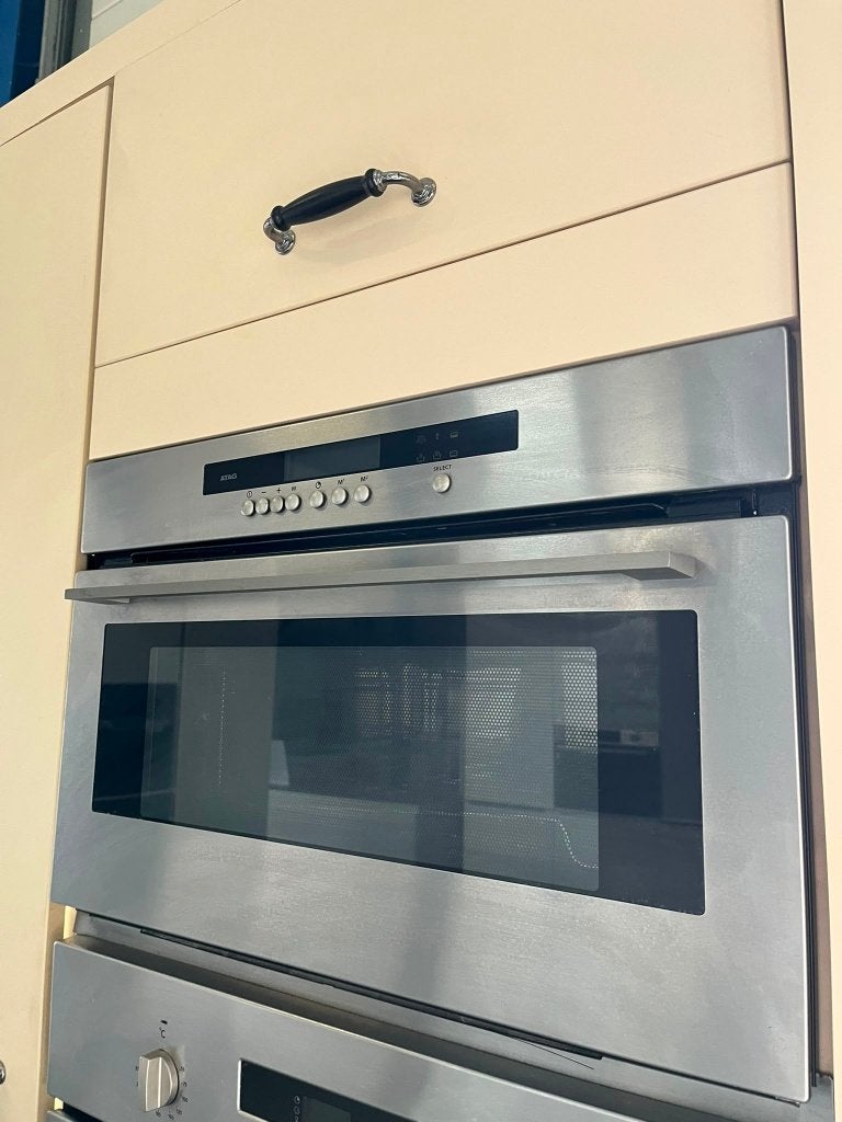 Keuken Compleet met APP 120Keukens op voorraad Nr. 2955, Ophalen, Wit, Enkelwandige keuken, Zo goed als nieuw