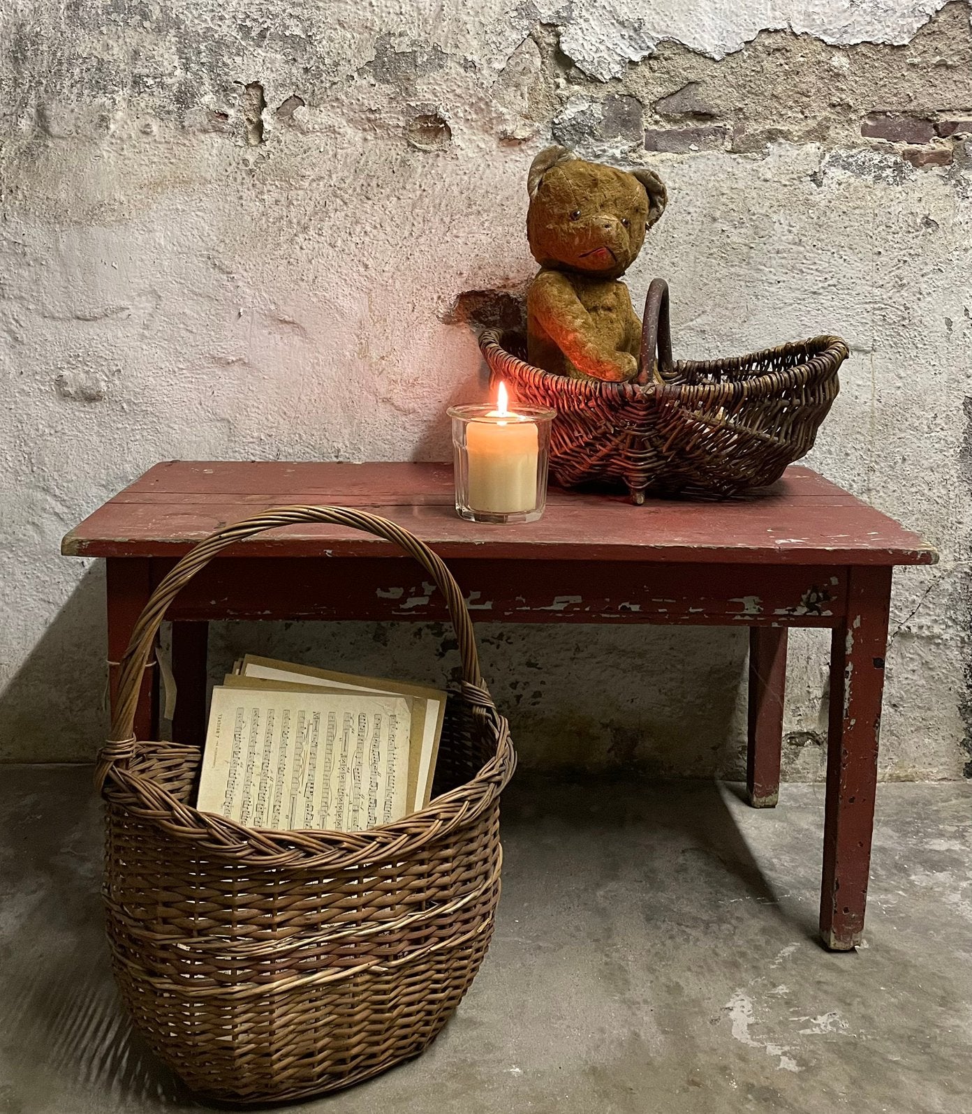 Brocante oud tafeltje / bijzettafeltje antiek rood, Ophalen of Verzenden