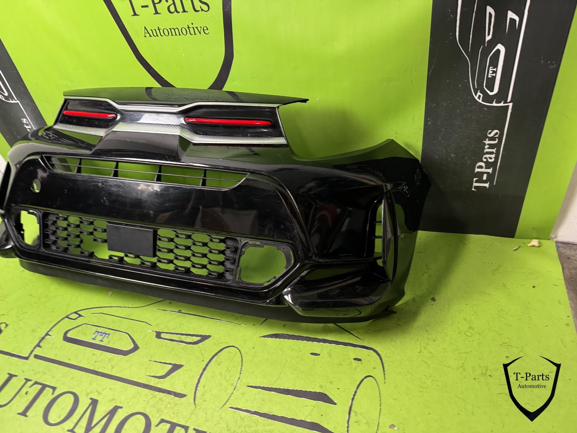 kia picanto GT line voorbumper bumper rooster, Heolleung-ro 12
06797  Seoul, Ophalen of Verzenden, Bumper, Info@kia.com