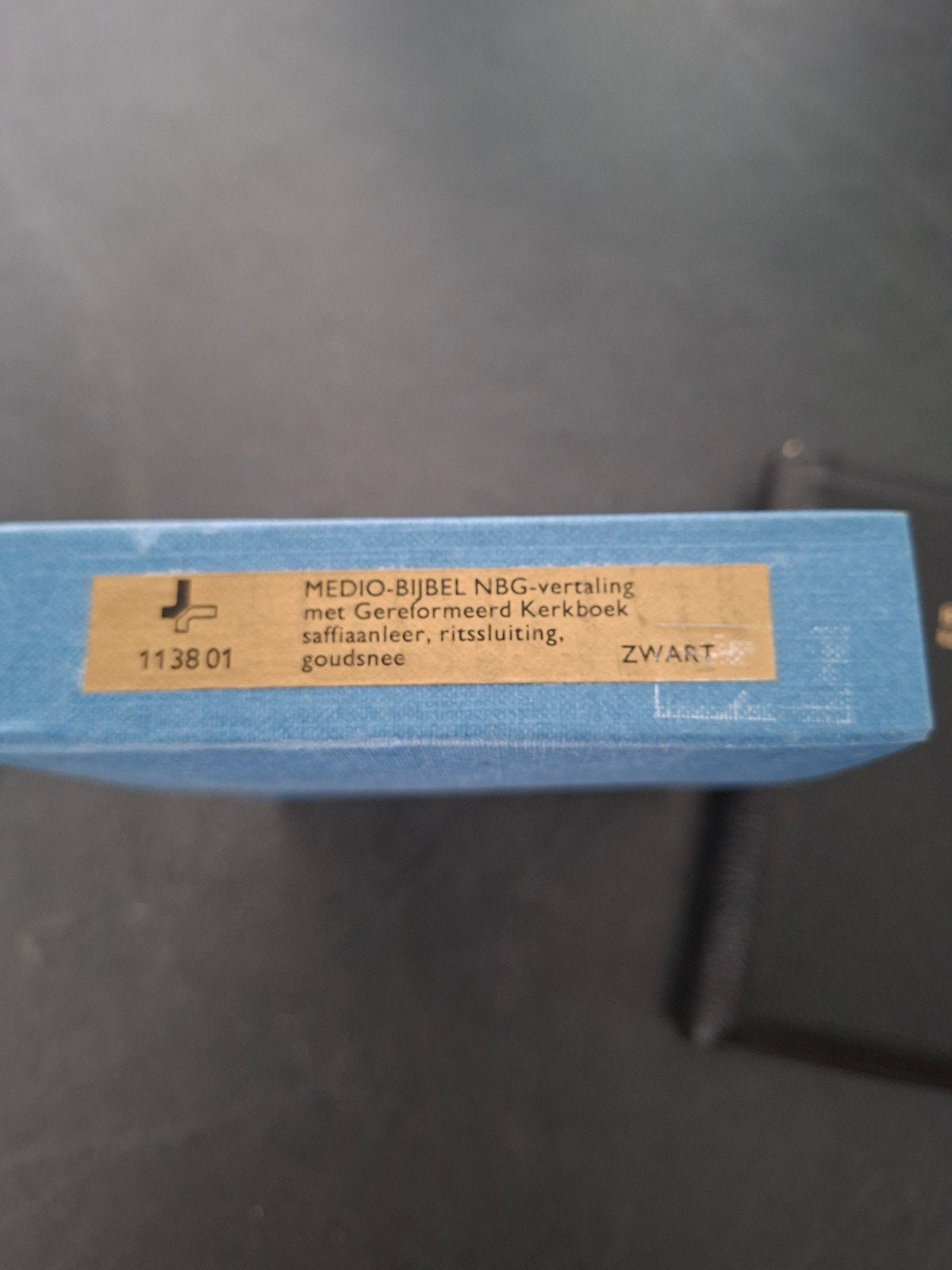 Medio-Bijbel NBG-vertaling met Gereformeerd Kerkboek, Ophalen