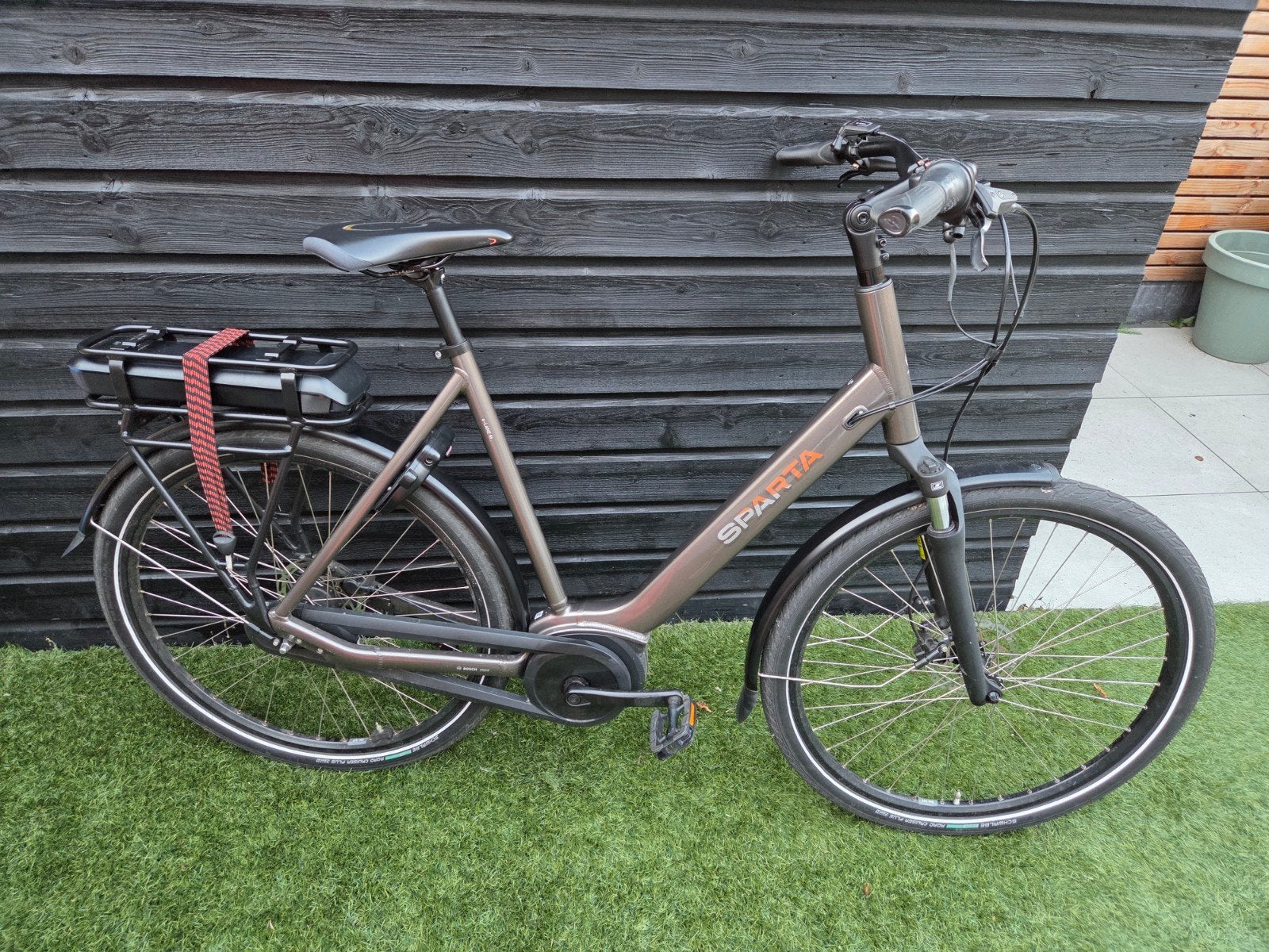 Nette Sparta A-Lane / 1567km weinig km's / Bosch motor, 59 cm of meer, Ophalen, Zo goed als nieuw, Sparta