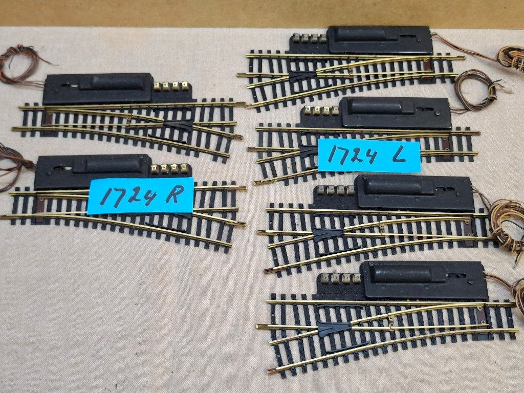 FLEISCHMANN  6 X  ELEKTRICE WISSEL 1724----2 X R  4 X L, Gebruikt, Gelijkstroom, Fleischmann, Rails