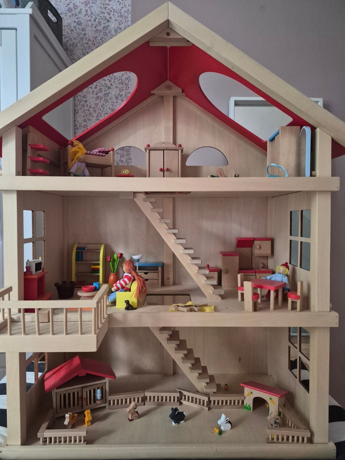 Groot houten poppenhuis Goki, Ophalen, Zo goed als nieuw, Poppenhuis