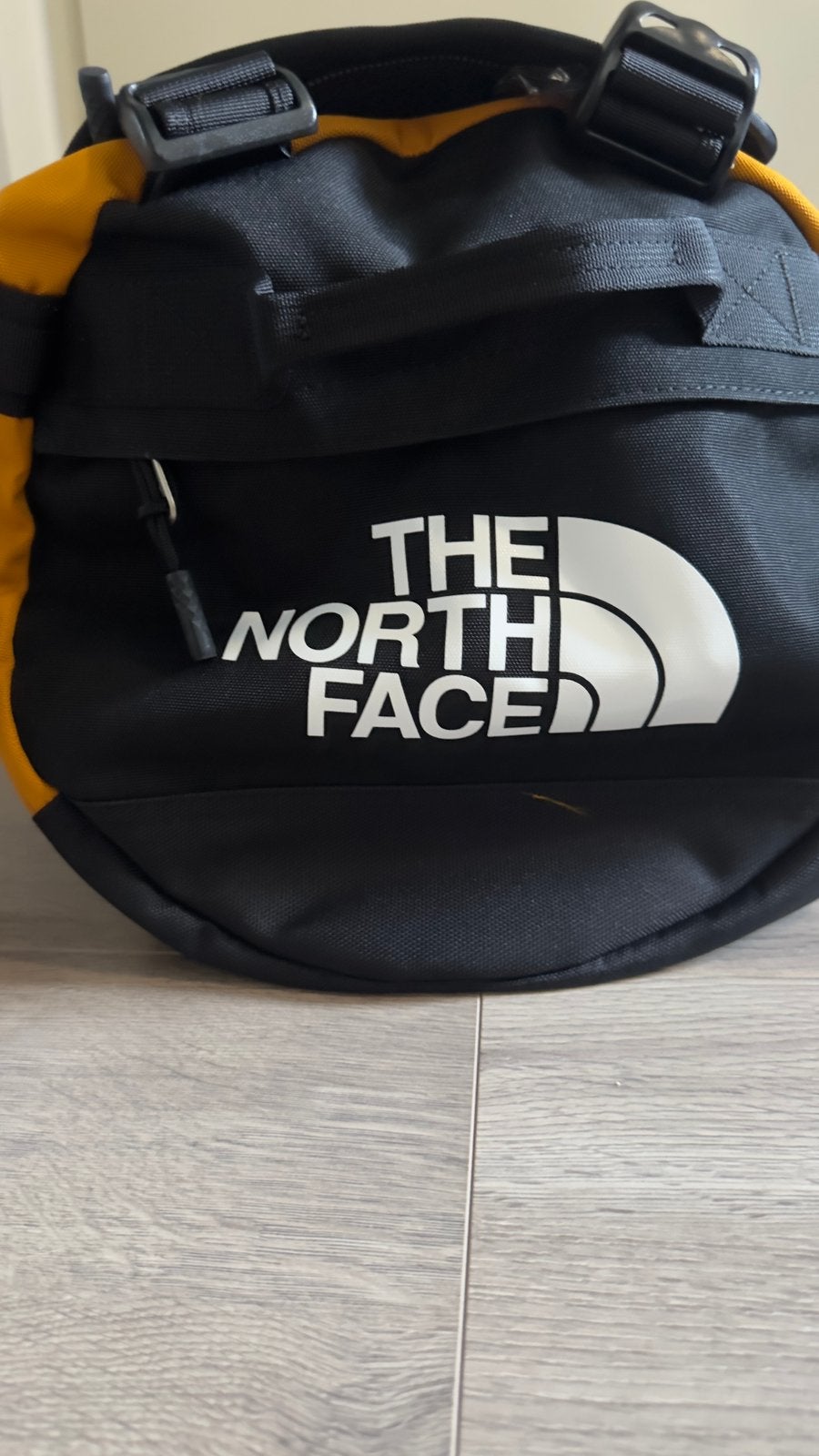 The north face gilman duffel - maat S, Sieraden, Tassen en Uiterlijk, Ophalen of Verzenden, Nieuw, Zwart, 30 cm of meer