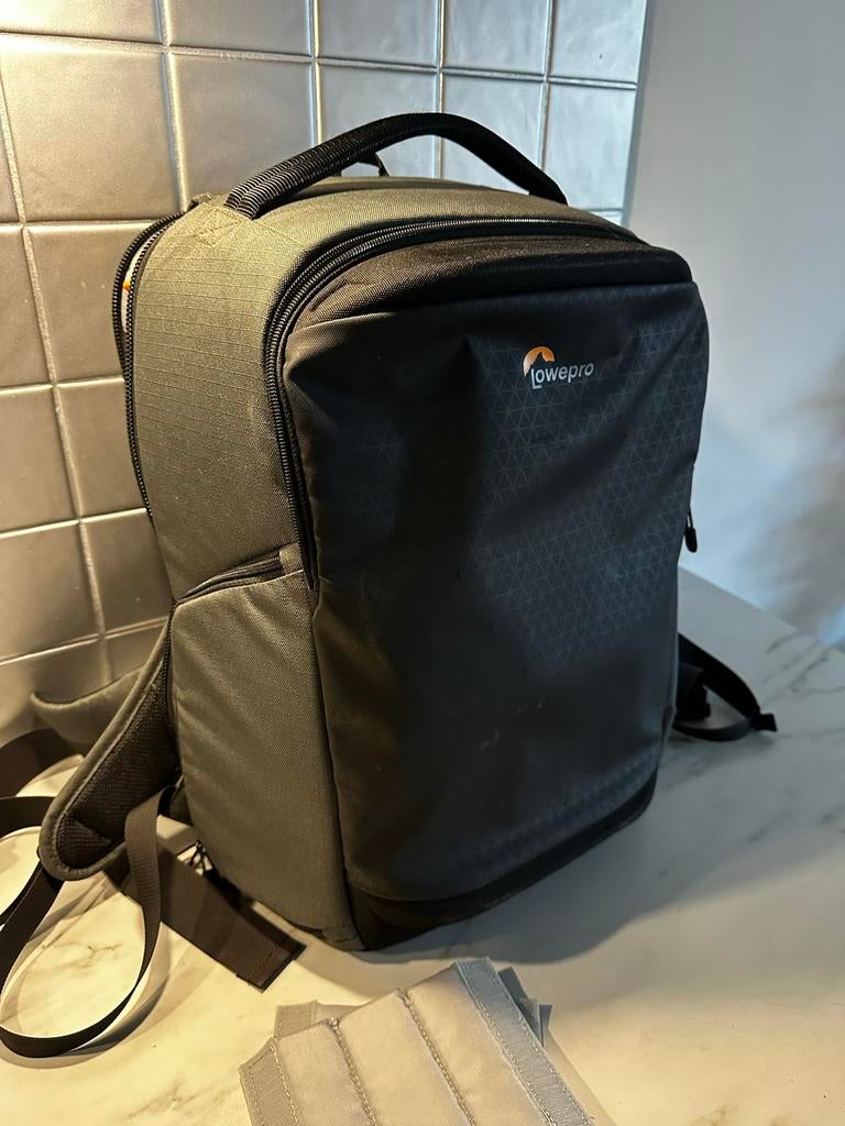 Lowepro Flipside BP 300 AW III Fotorugzak, Audio, Tv en Foto, Fotografie | Fototassen, Ophalen of Verzenden, Zo goed als nieuw