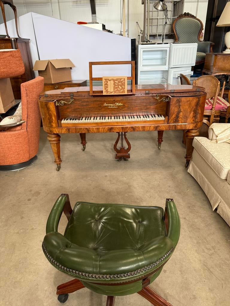 Zeldzame antieke piano voor restauratie - Bornung & Moller, Muziek en Instrumenten, Piano's, Gebruikt, Bruin, ., Ophalen of Verzenden