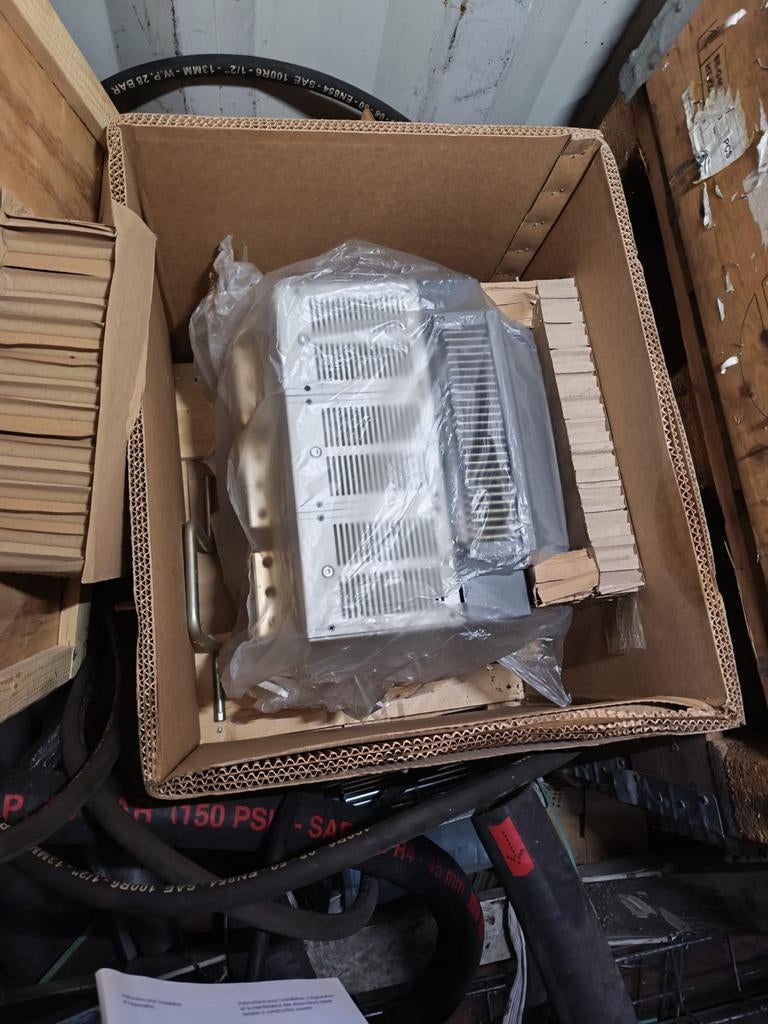 ABB SACE eMax E3s E3 1600, Ophalen of Verzenden, Nieuw, Overige typen