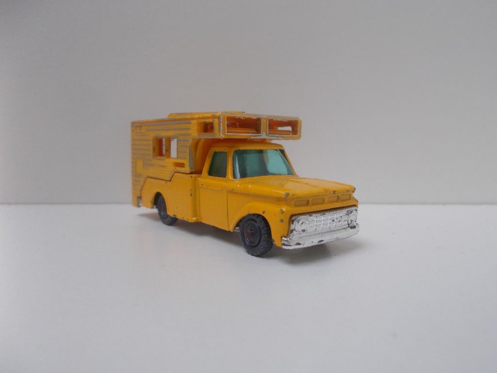 6125 Ford F-350 Camper Husky, Ophalen of Verzenden, Gebruikt, Auto