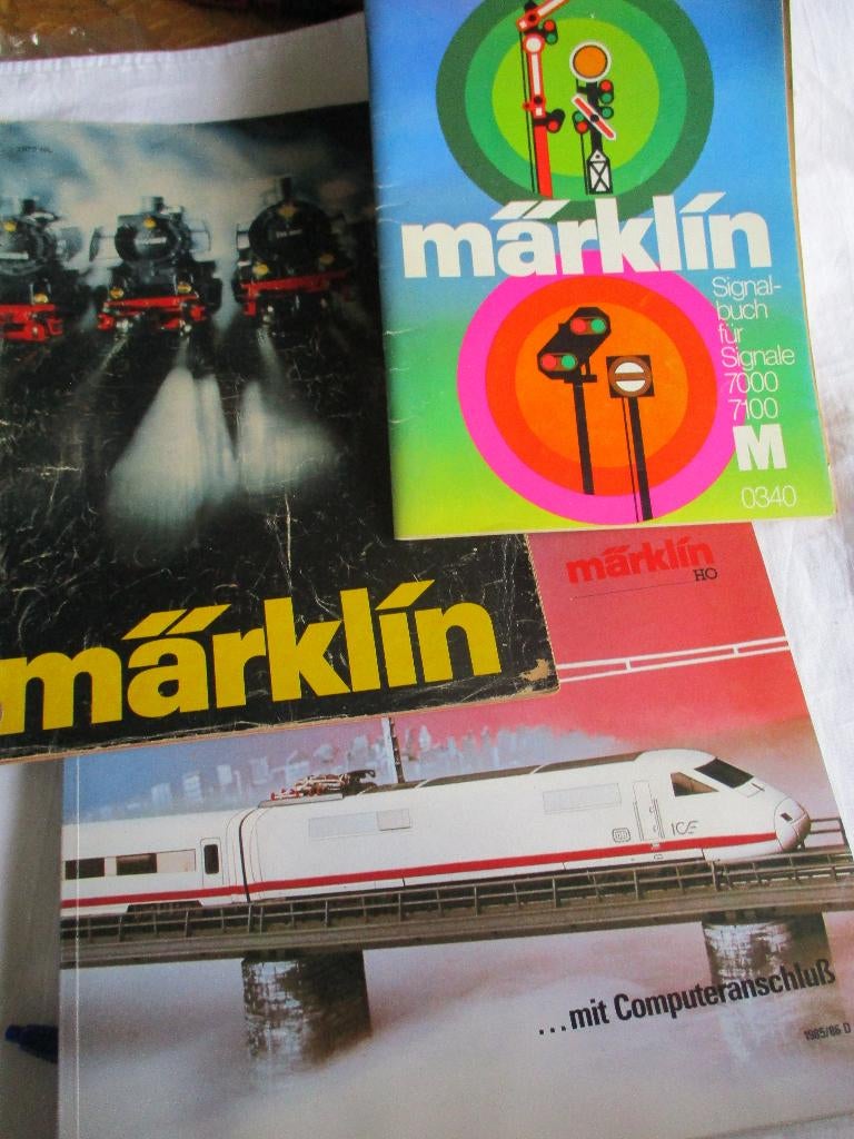 marklin  cataloges, Ophalen of Verzenden, Gebruikt, Tram, Boek of Tijdschrift